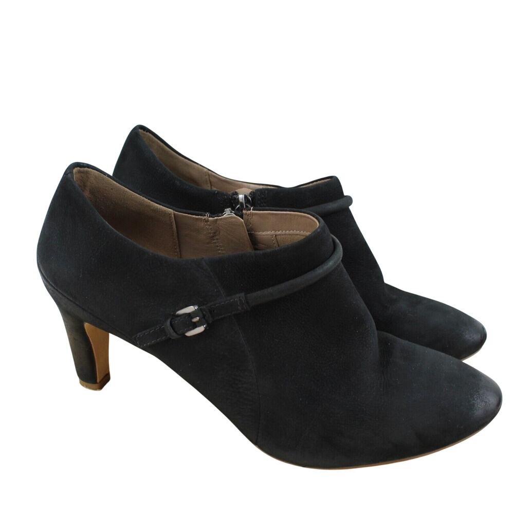 ECCO Black Heels Size 41 Womens 10 10.5 Black Suede Career Office Minimalist